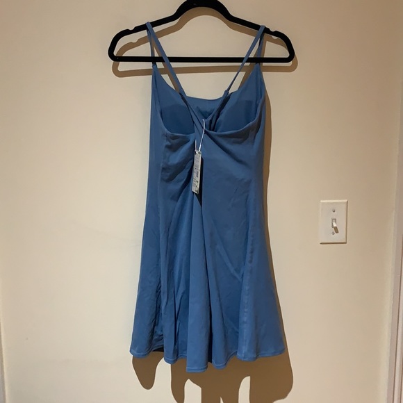 Halara Exercise Dress - Picture 3 of 6